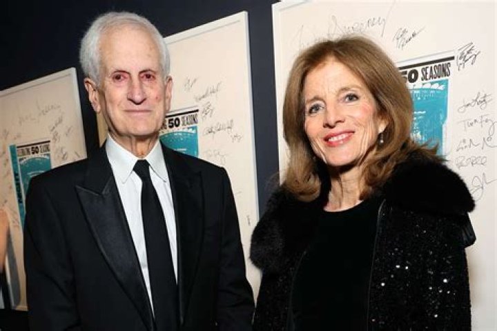 Anjanette Comer Married, Husband, Divorce, Net Worth, Movies, Age, Parents, Wiki-Bio