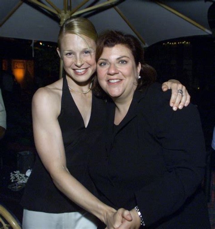 Arija Bareikis Net Worth, Career, Married, Dating, Wiki-Bio, Age, Height