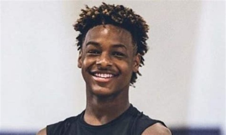 Bronny James Height, Weight, Body Measurements, Shoe Size