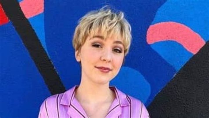 Cozi Zuehlsdorff Height, Weight, Measurements, Bra Size, Shoe Size