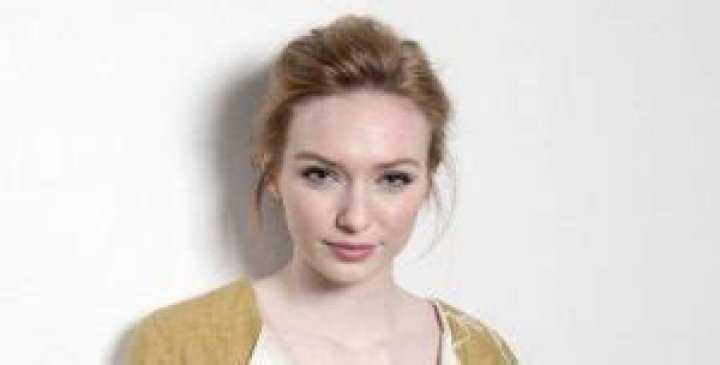 Eleanor Tomlinson Height, Weight, Measurements, Bra Size, Shoe Size