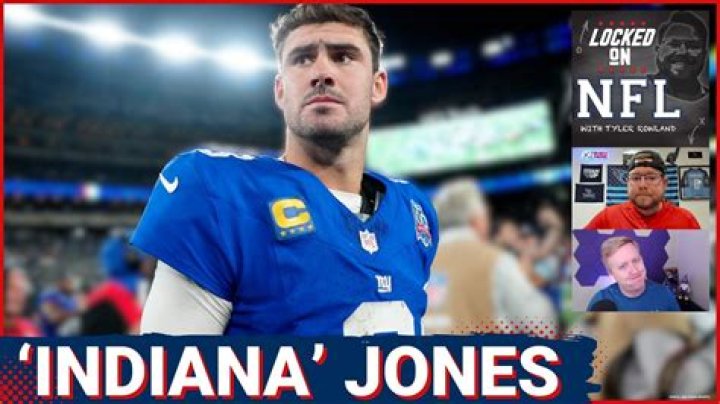 Giants QB Daniel Jones : Is the NFL season over? Giants' Daniel Jones expected back this season - SarkariResult