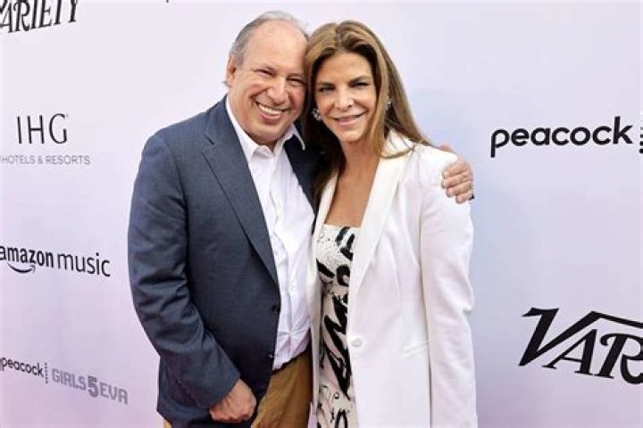 Hans Zimmer married life after the divorce with ex-wife, Vicki Carolin!