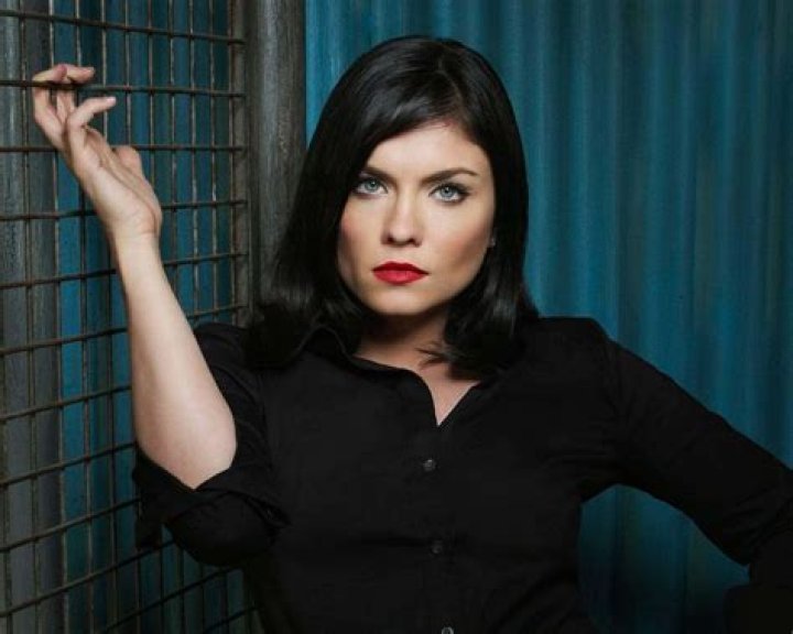 Jodi Lyn O'Keefe's Earnings Amount to Millions!