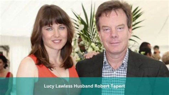 Lucy Lawless Husband Rob Tapert : Wikipedia, Family, Parents, Kids And Age - SarkariResult