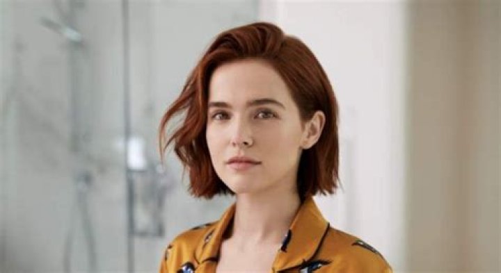 Madelyn Deutch Height, Weight, Measurements, Bra Size, Shoe Size