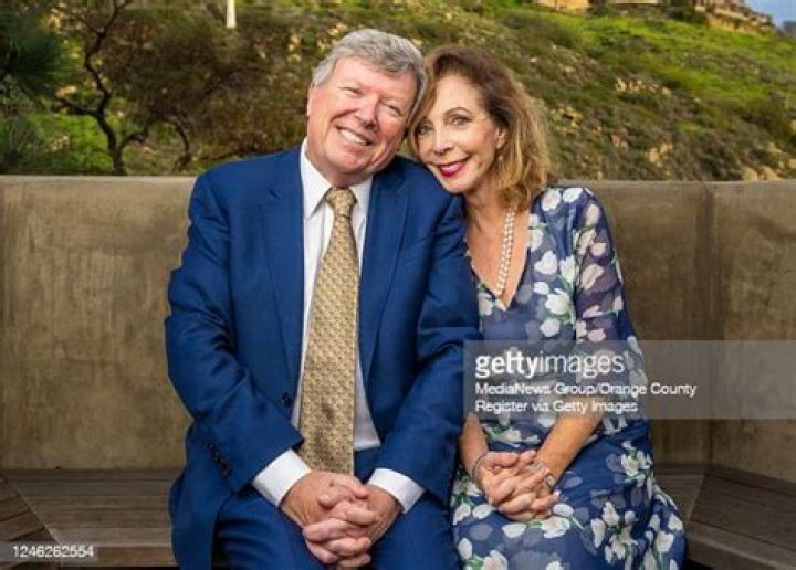 Rita Rudner Married, Husband, Children, Net Worth, Facts, Wiki-Bio