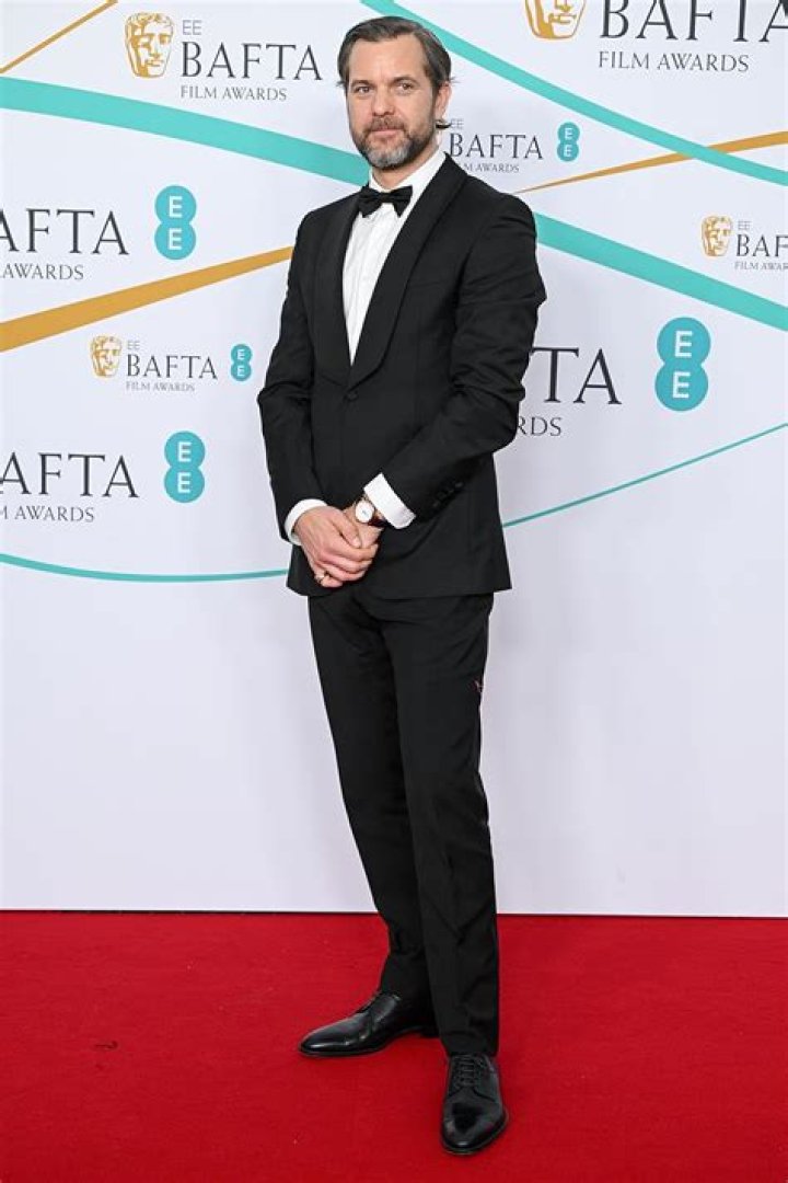 Samuel L. Jackson Height, Weight, Body Measurements, Shoe Size, Family