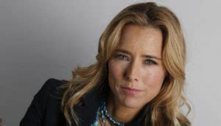 Téa Leoni Height, Weight, Measurements, Bra Size, Shoe Size